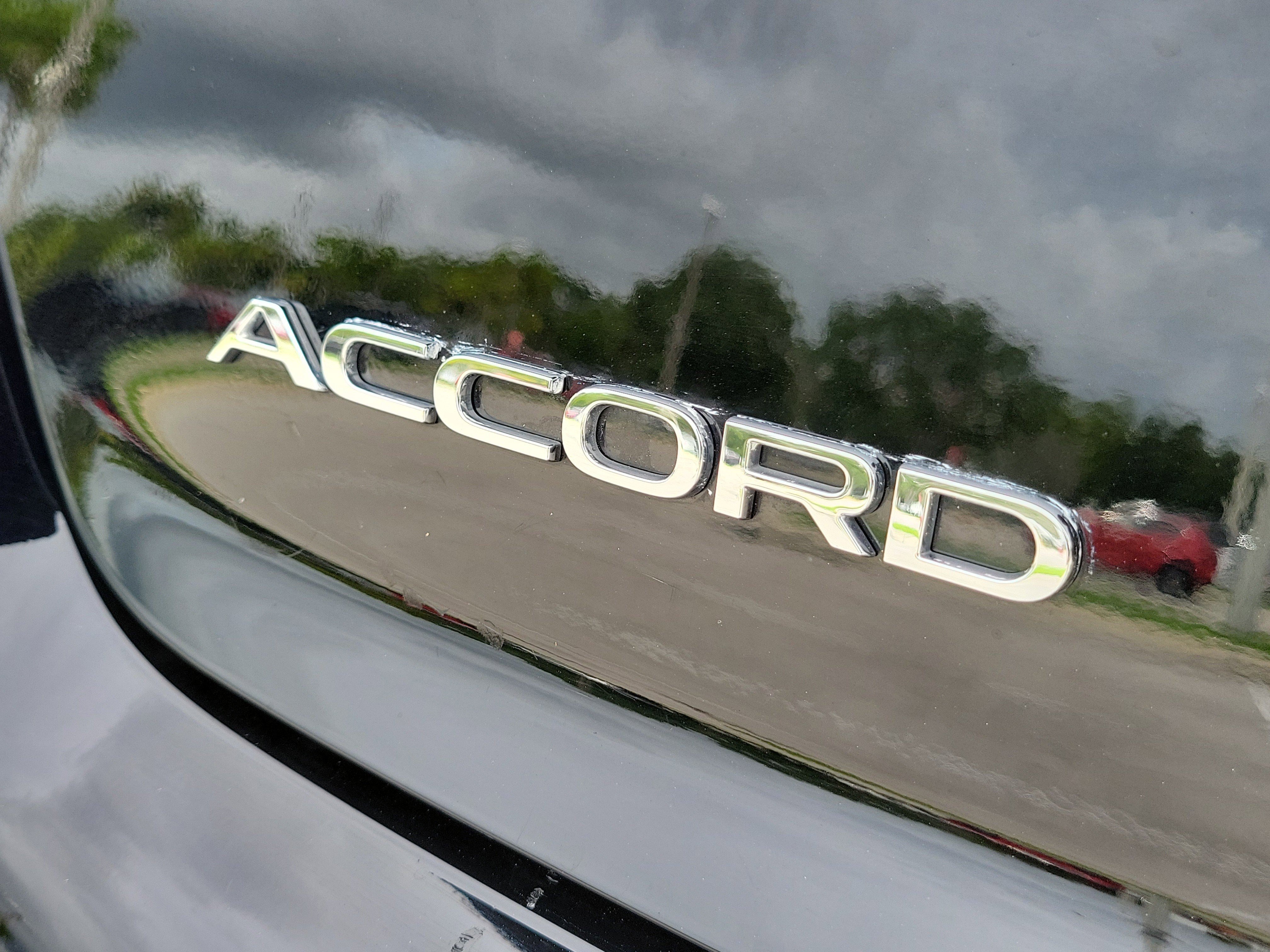 Used 2025 Honda Accord SE image 8