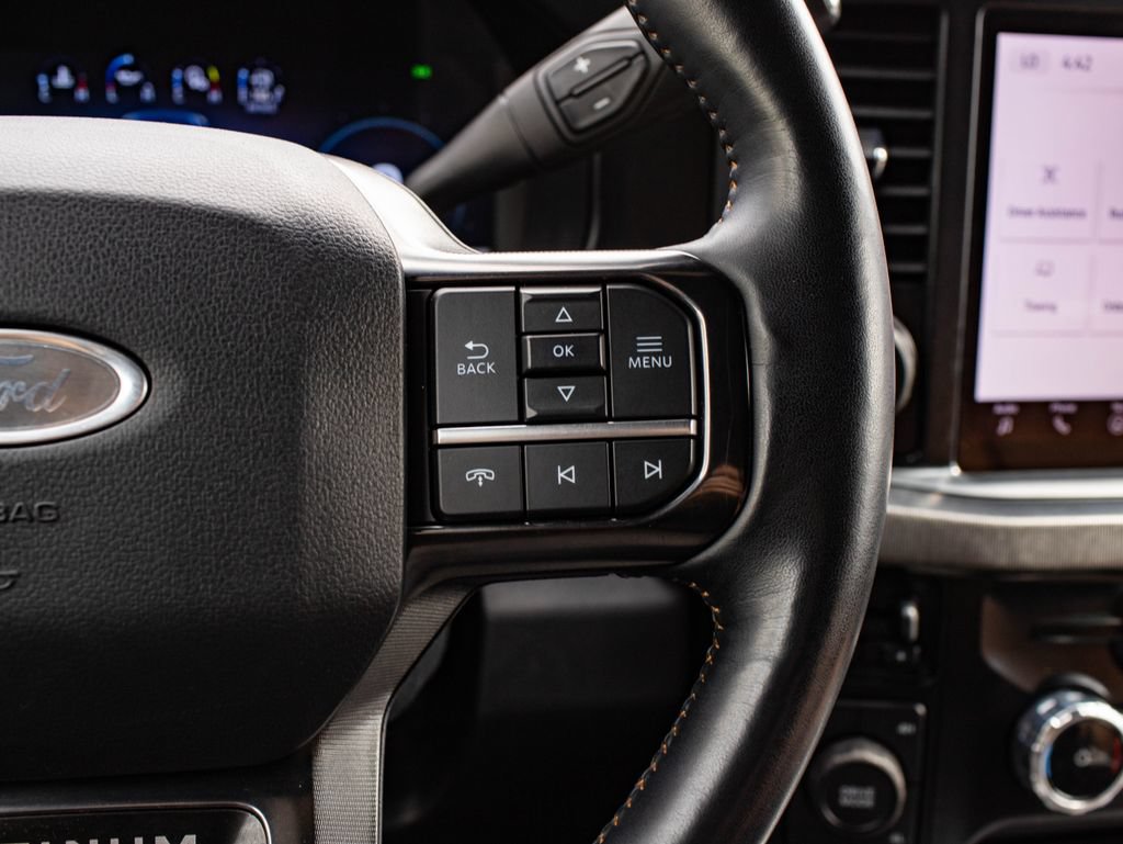 Used 2023 Ford F350 Platinum AWD/4WD image 30
