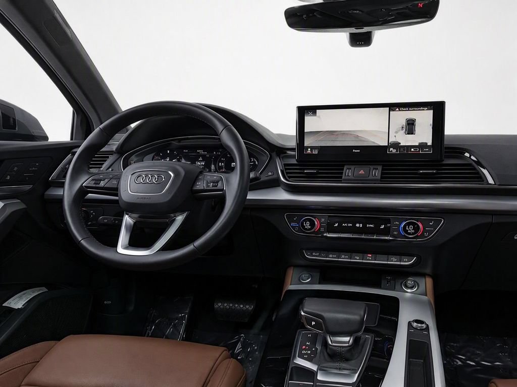 Used 2023 Audi Q5 2.0T Prestige w/ Prestige Package AWD/4WD image 30