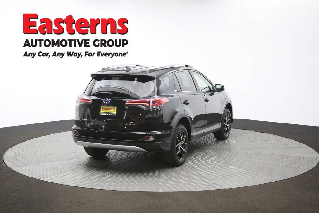 Used 2018 Toyota RAV4 SE image 56
