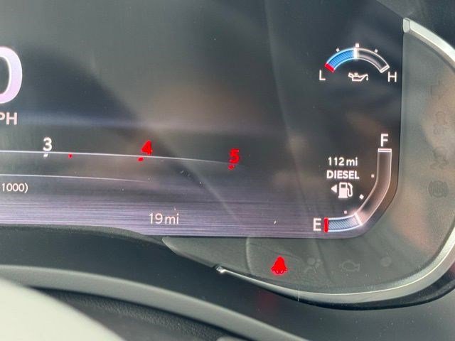 New 2026 RAM 2500 Laramie AWD/4WD image 17