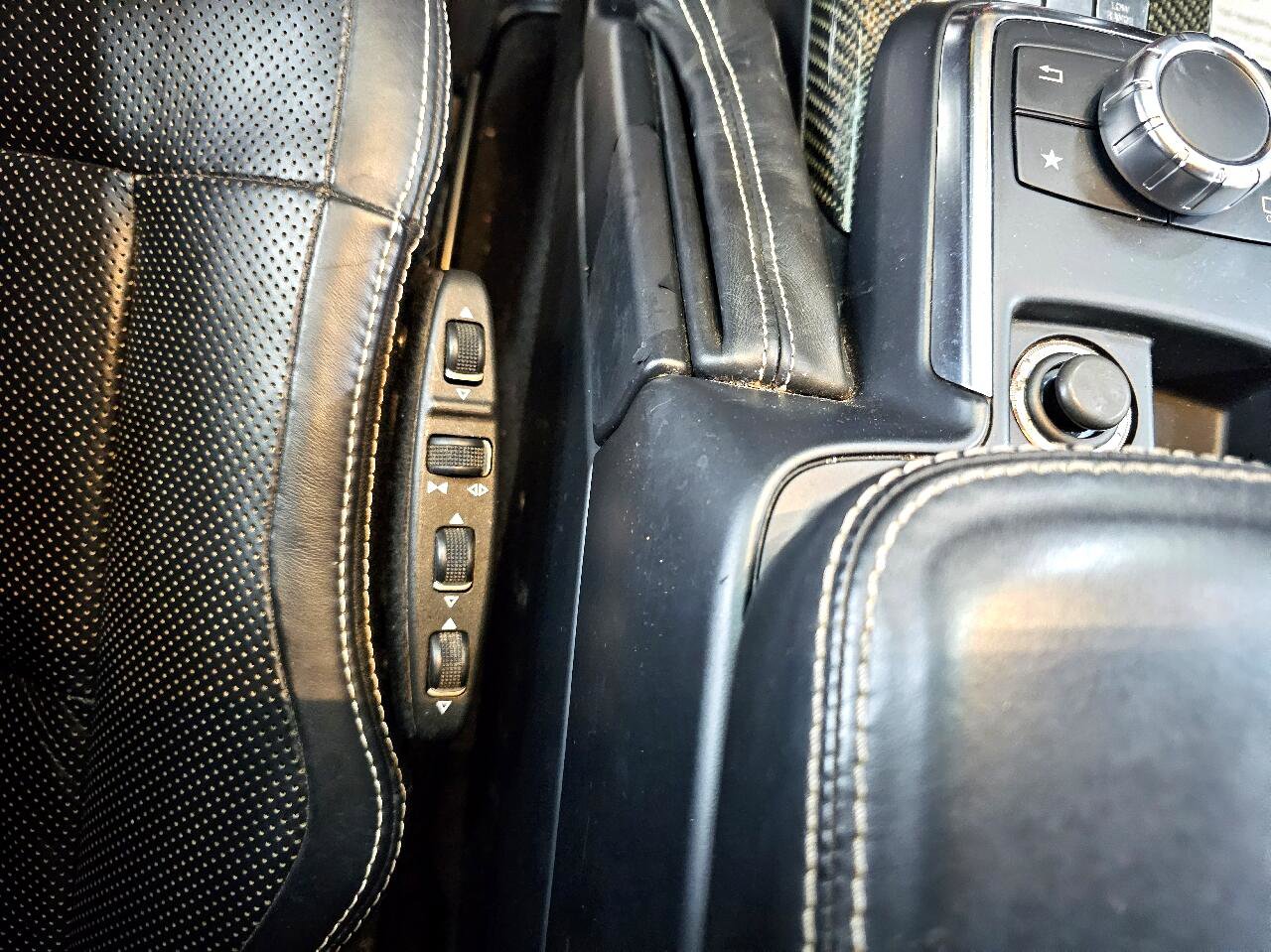 Used 2017 Mercedes-Benz G 63 AMG 4MATIC image 40