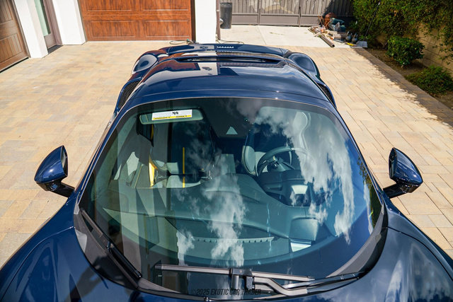 Used 2025 Ferrari 296 GTS image 59