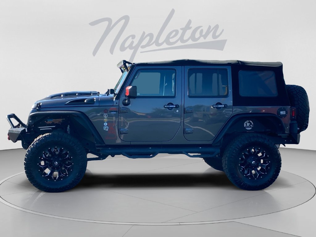 Used 2017 Jeep Wrangler Unlimited Sport AWD/4WD image 2