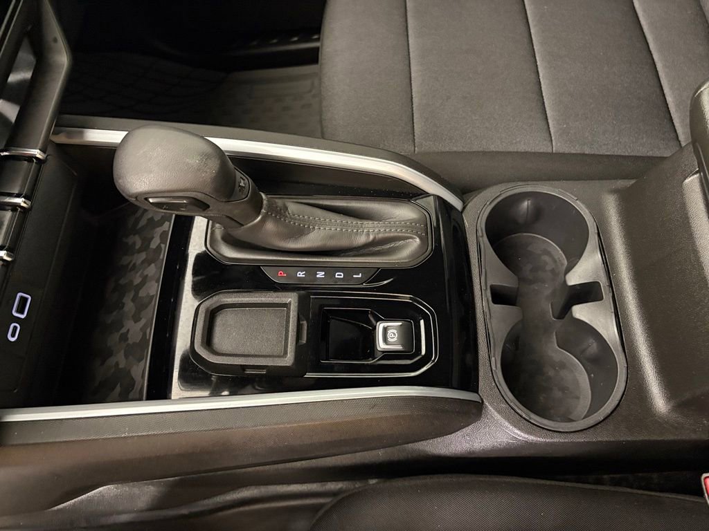 Used 2024 Chevrolet Colorado W/T w/ WT Convenience Package image 35