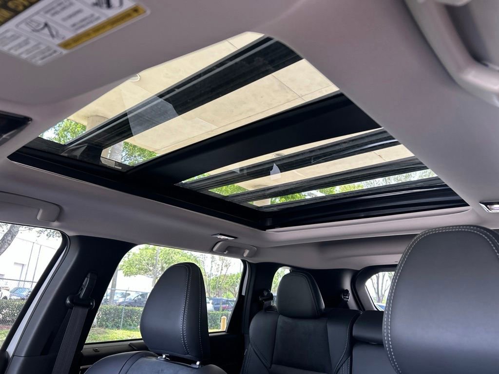 New 2026 Mitsubishi Outlander AWD image 11