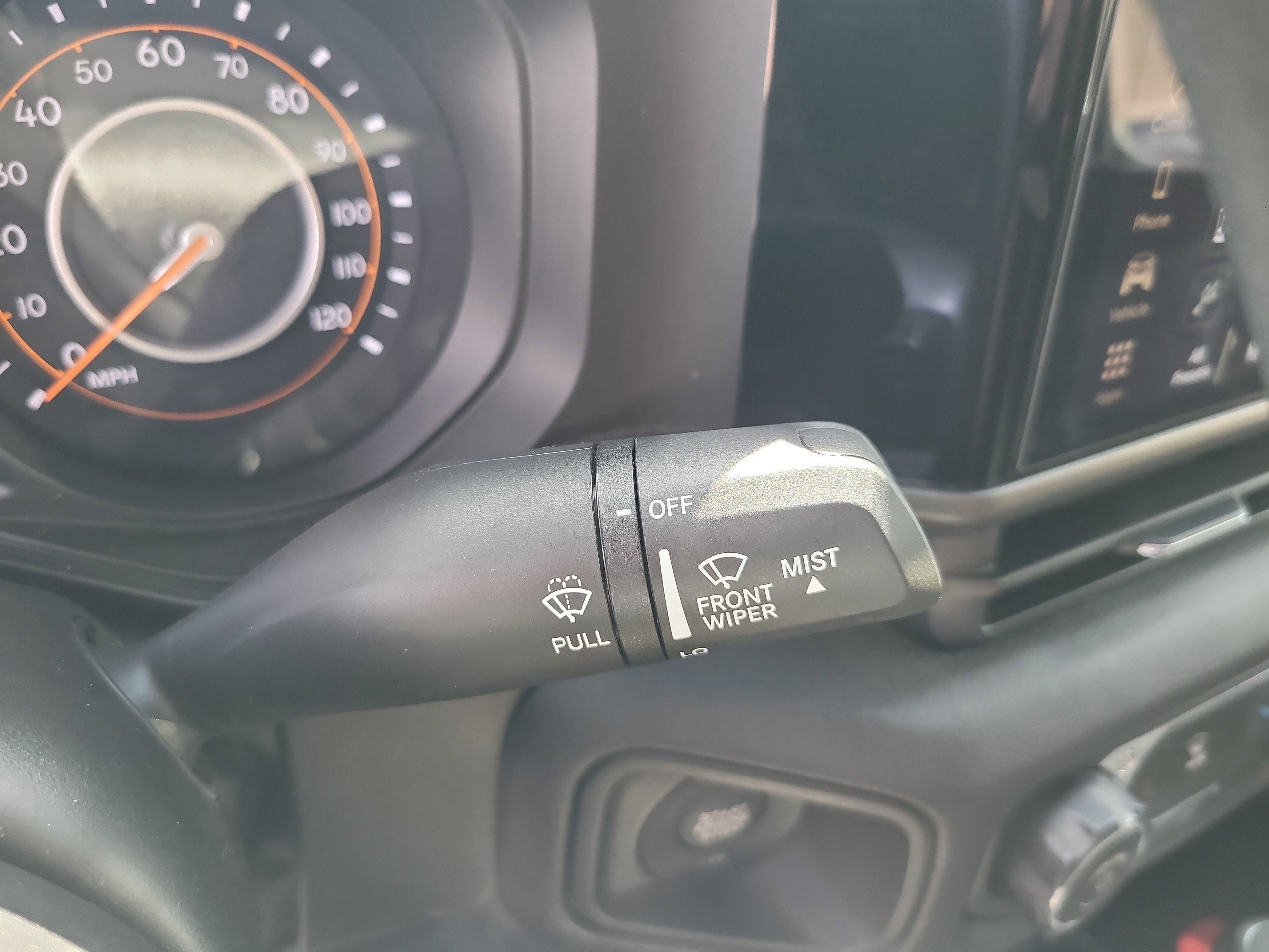 Used 2025 Jeep Wrangler Sport image 27