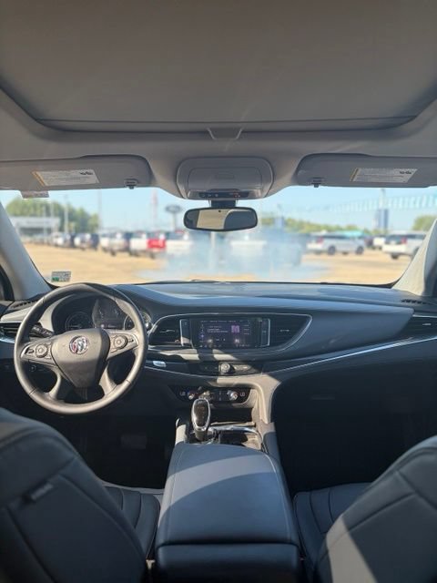 Used 2020 Buick Enclave Essence w/ Sound and Sites Package FWD image 19
