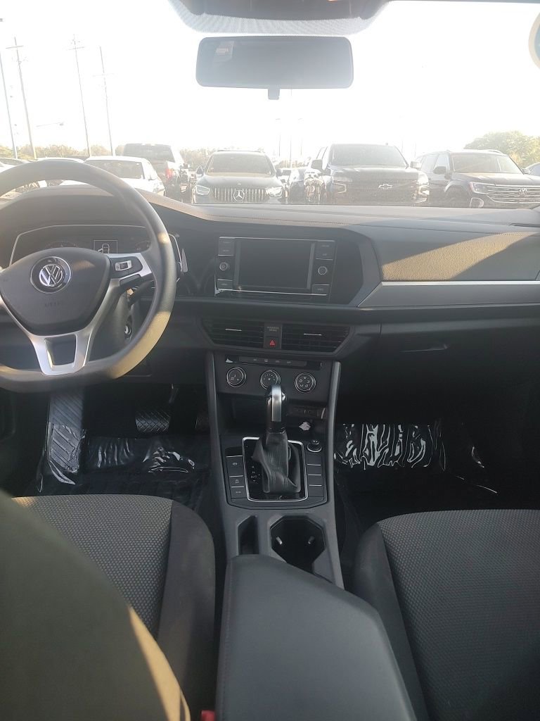 Used 2021 Volkswagen Jetta S w/ Driver Assistance Package image 8