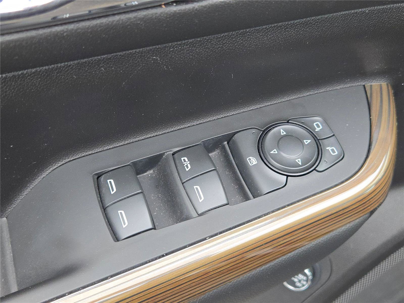 Used 2023 GMC Acadia SLE w/ Driver Convenience Package AWD/4WD image 23