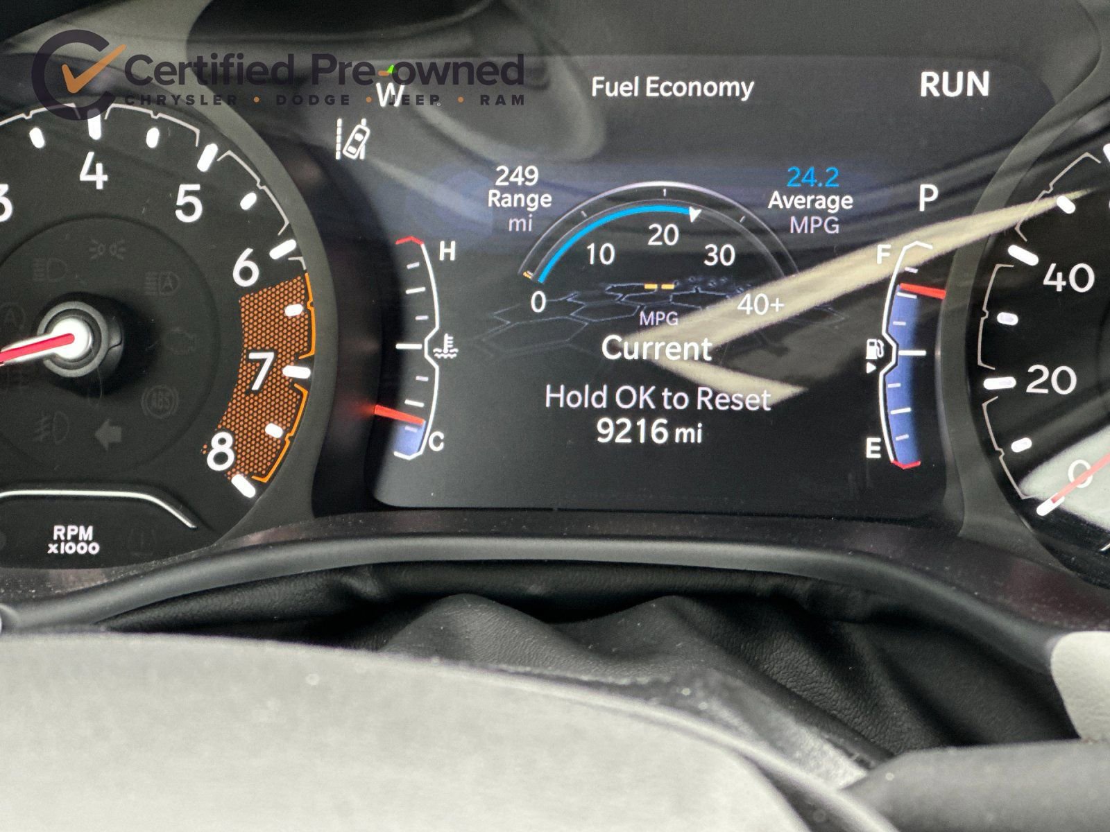 Used 2024 Jeep Compass Limited image 28