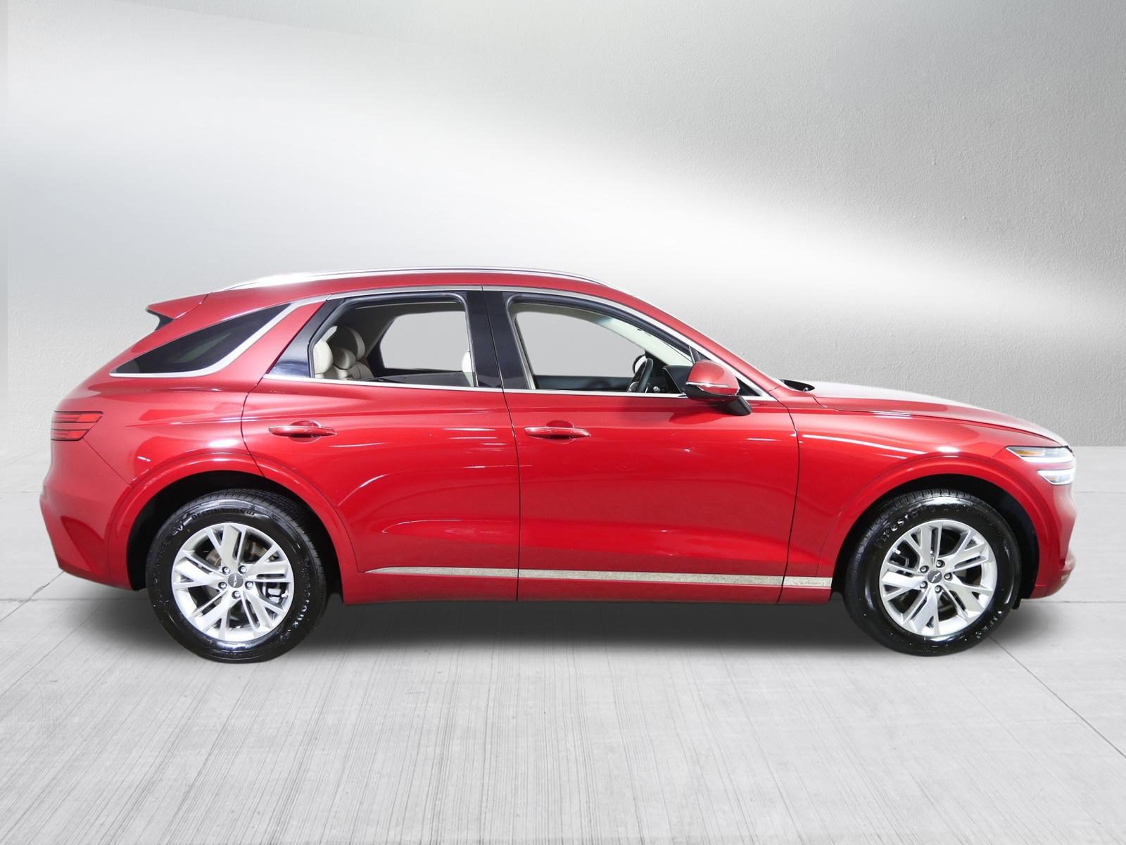 Used 2022 Genesis GV70 2.5T image 8