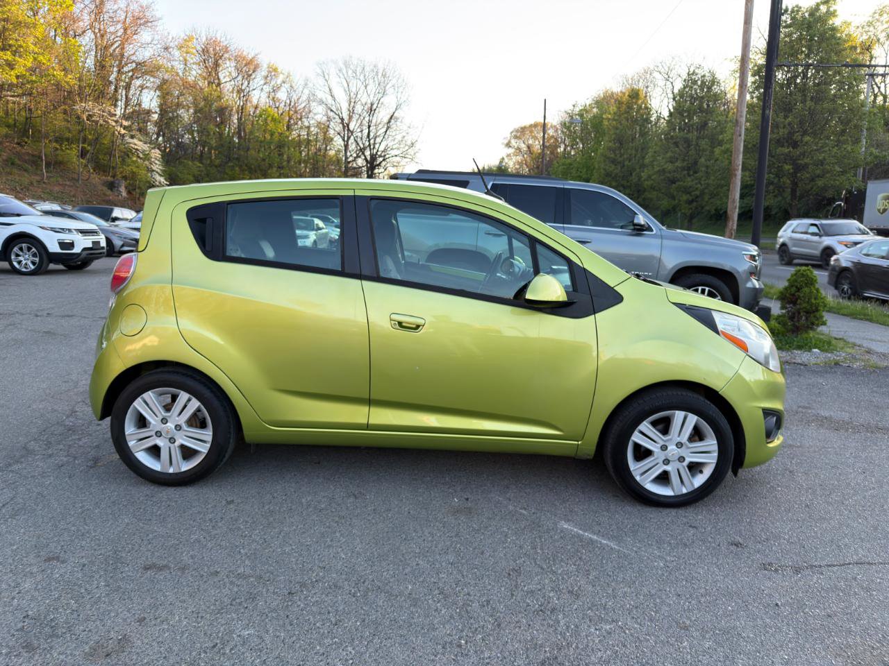 Used 2013 Chevrolet Spark LT image 4