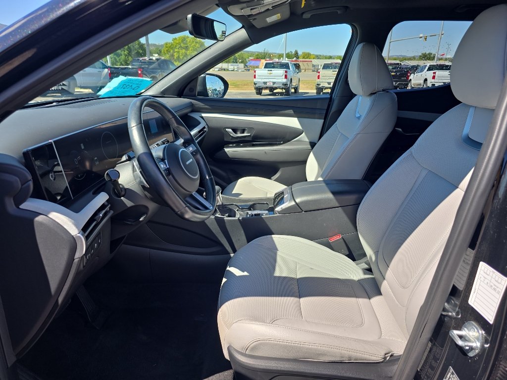 Used 2025 Hyundai Santa Cruz Limited AWD/4WD image 9