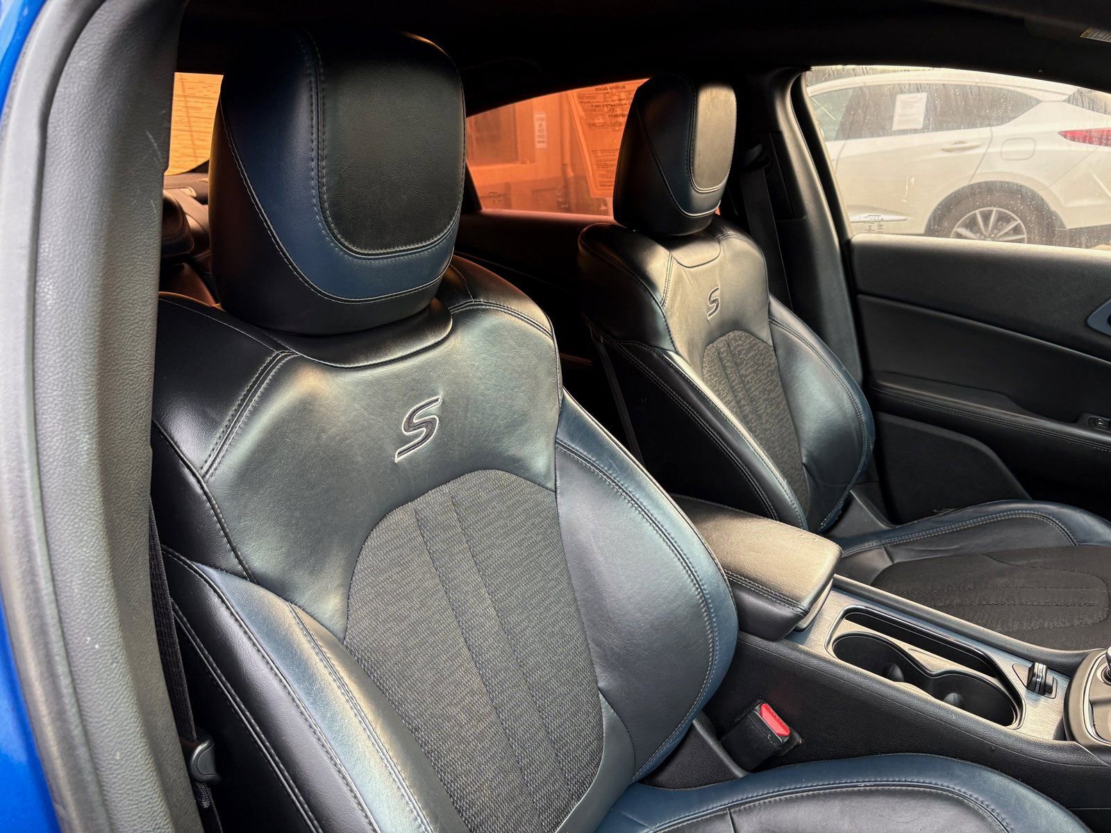 Used 2015 Chrysler 200 S image 22