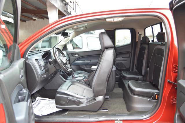 Used 2015 Chevrolet Colorado Z71 image 39