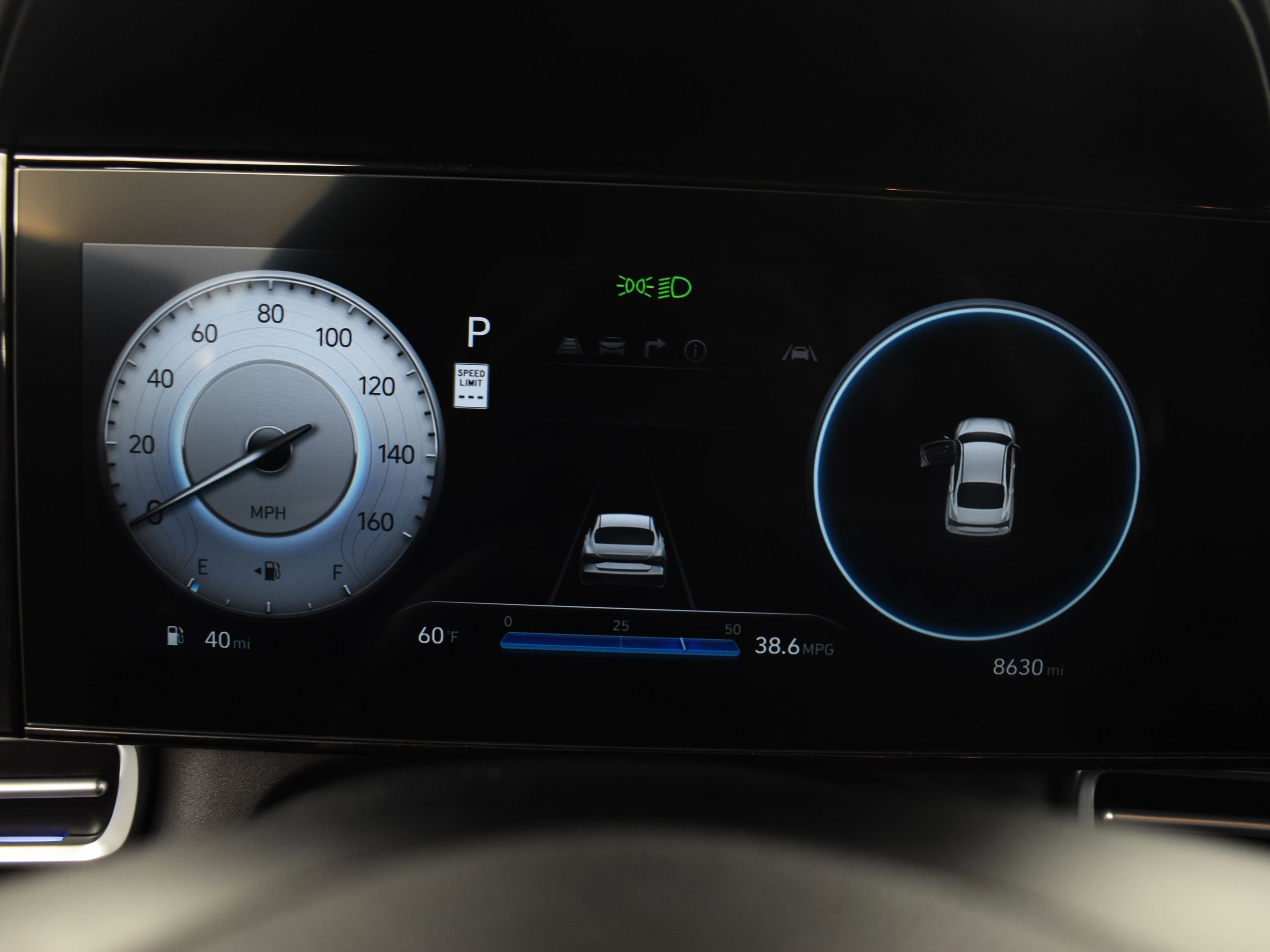 Used 2025 Hyundai Elantra SEL image 42