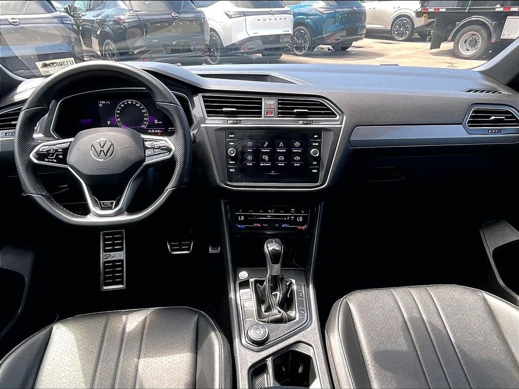 Used 2023 Volkswagen Tiguan SE R-Line AWD/4WD image 21
