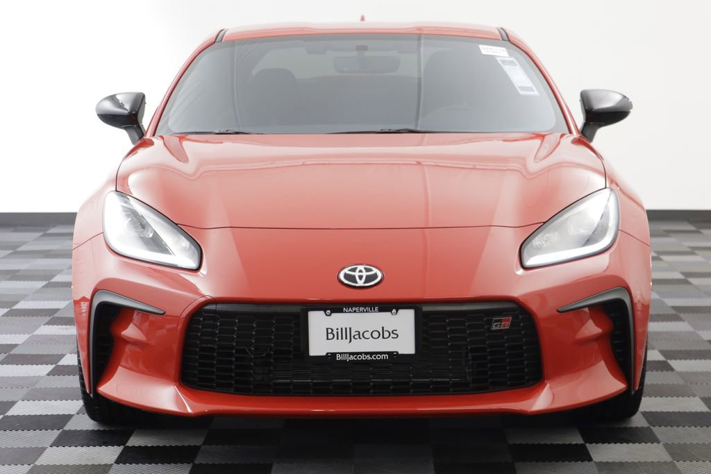 Used 2025 Toyota GR86 Premium w/ Performance Package RWD image 22