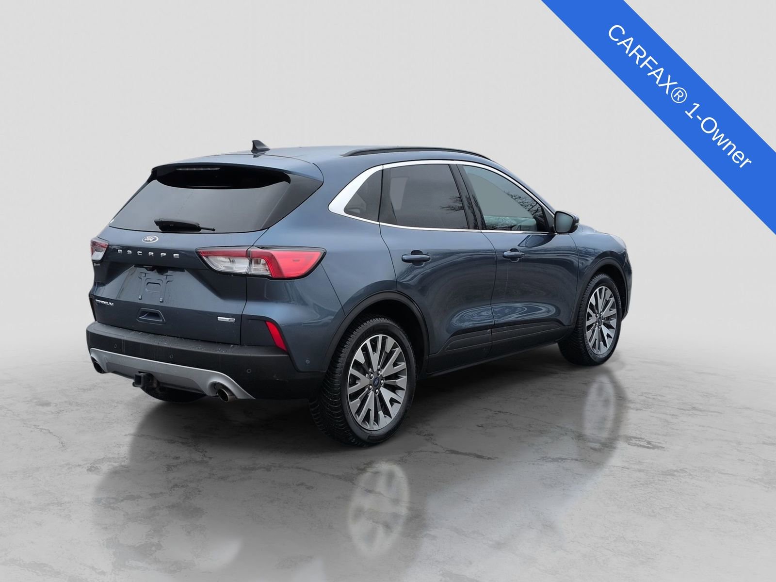 Used 2020 Ford Escape Titanium image 8