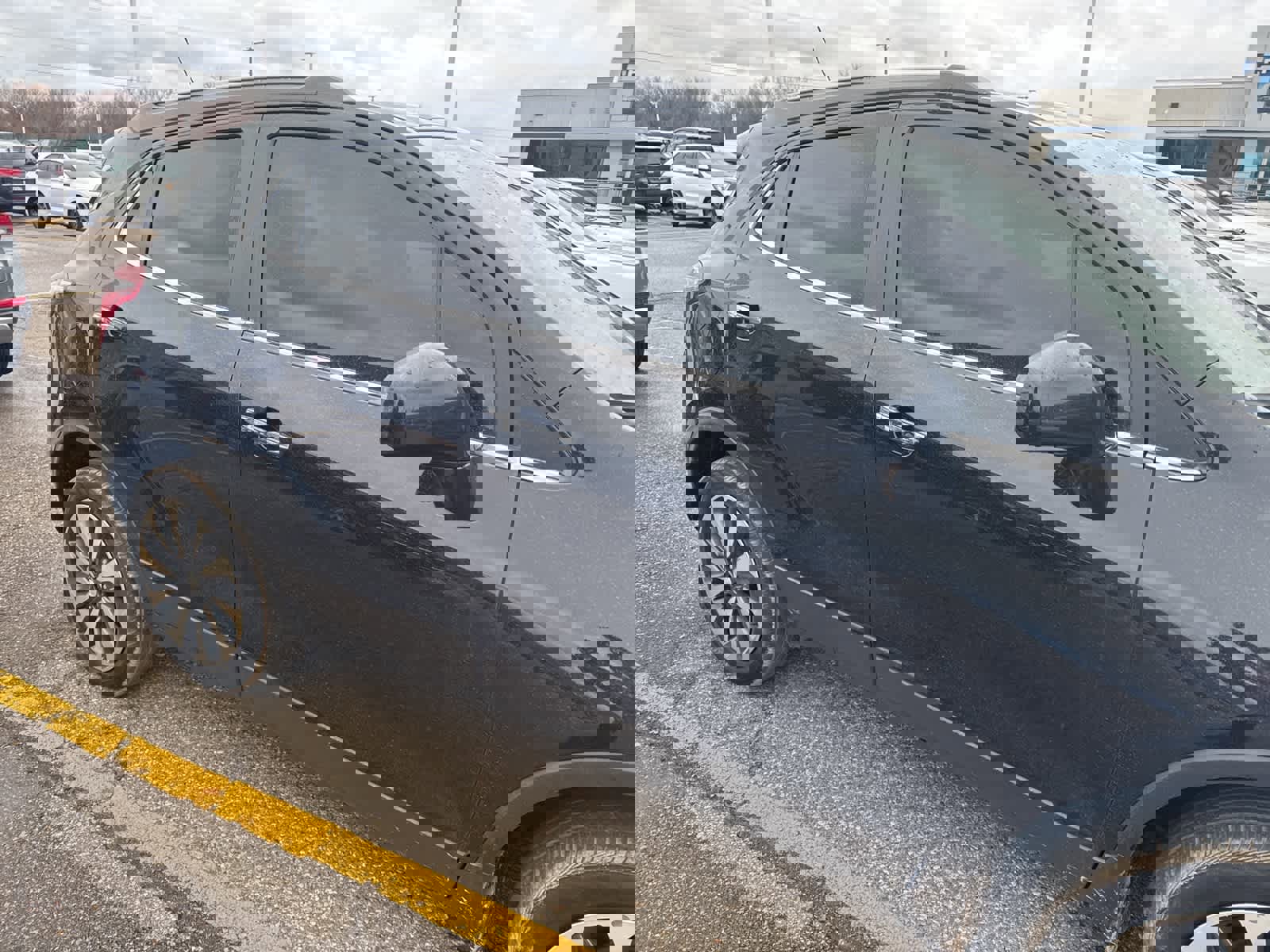 Used 2022 Buick Encore Preferred w/ Safety Package image 8