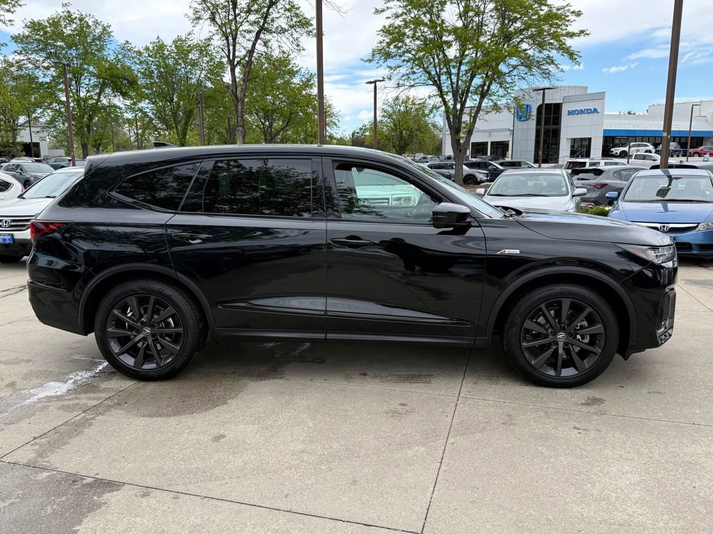 Used 2026 Acura MDX A-Spec AWD/4WD image 3