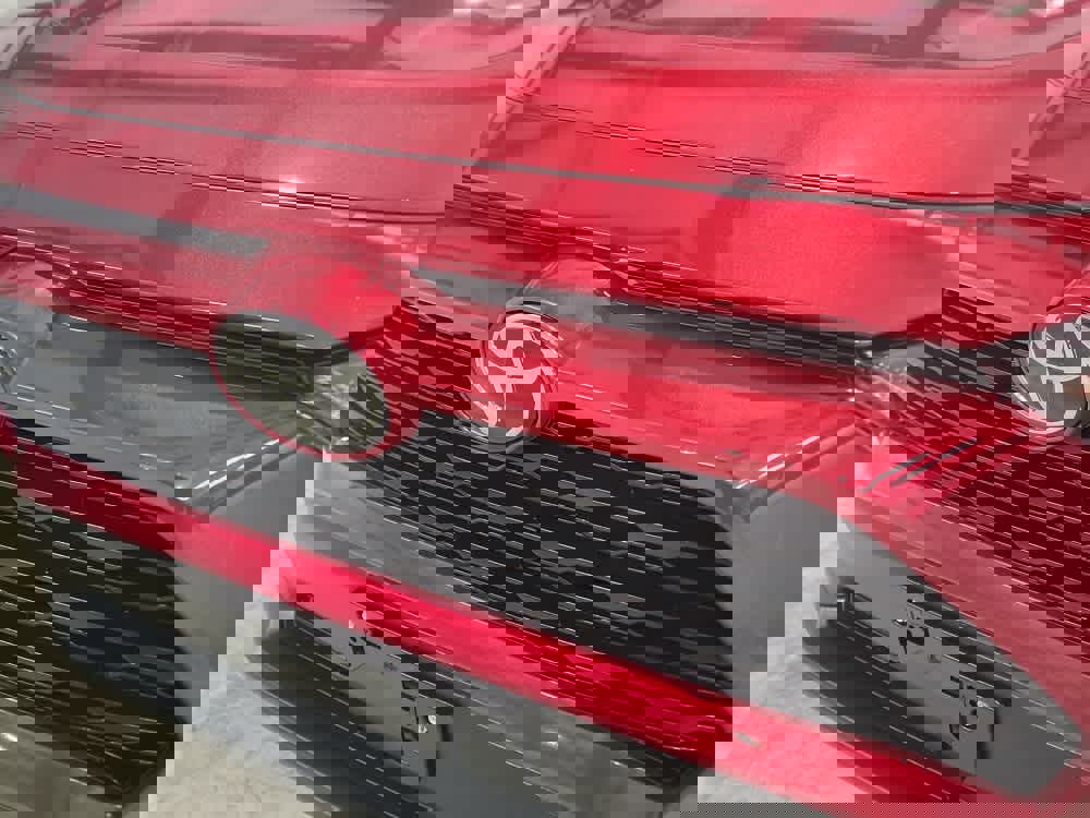 Used 2020 Toyota RAV4 LE image 9