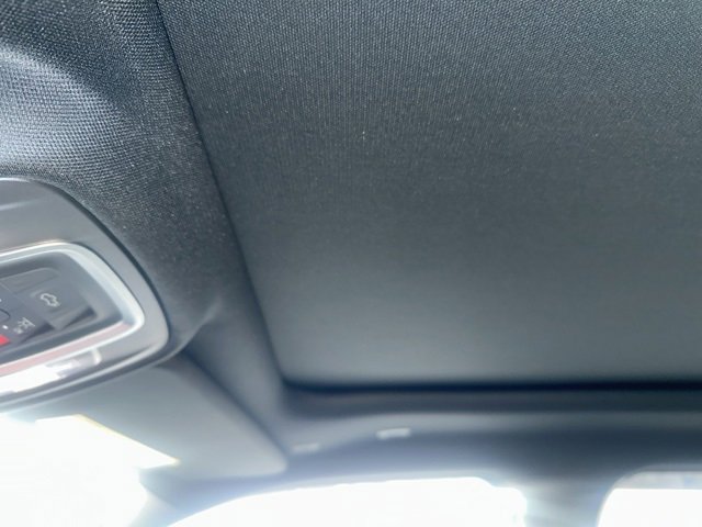 Used 2022 RAM 1500 Laramie w/ Sport Appearance Package image 10