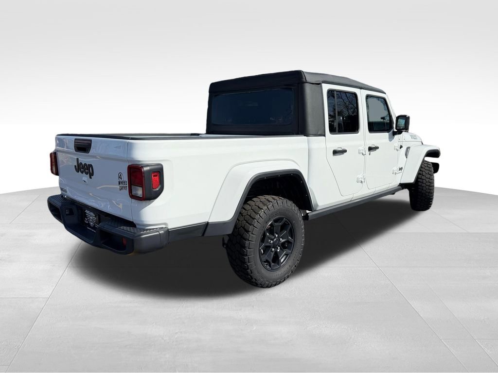 Used 2022 Jeep Gladiator Willys image 8