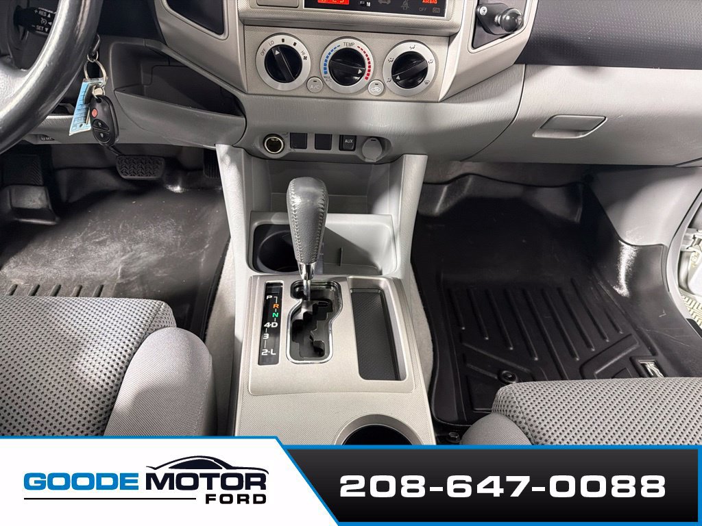 Used 2010 Toyota Tacoma PreRunner RWD image 18