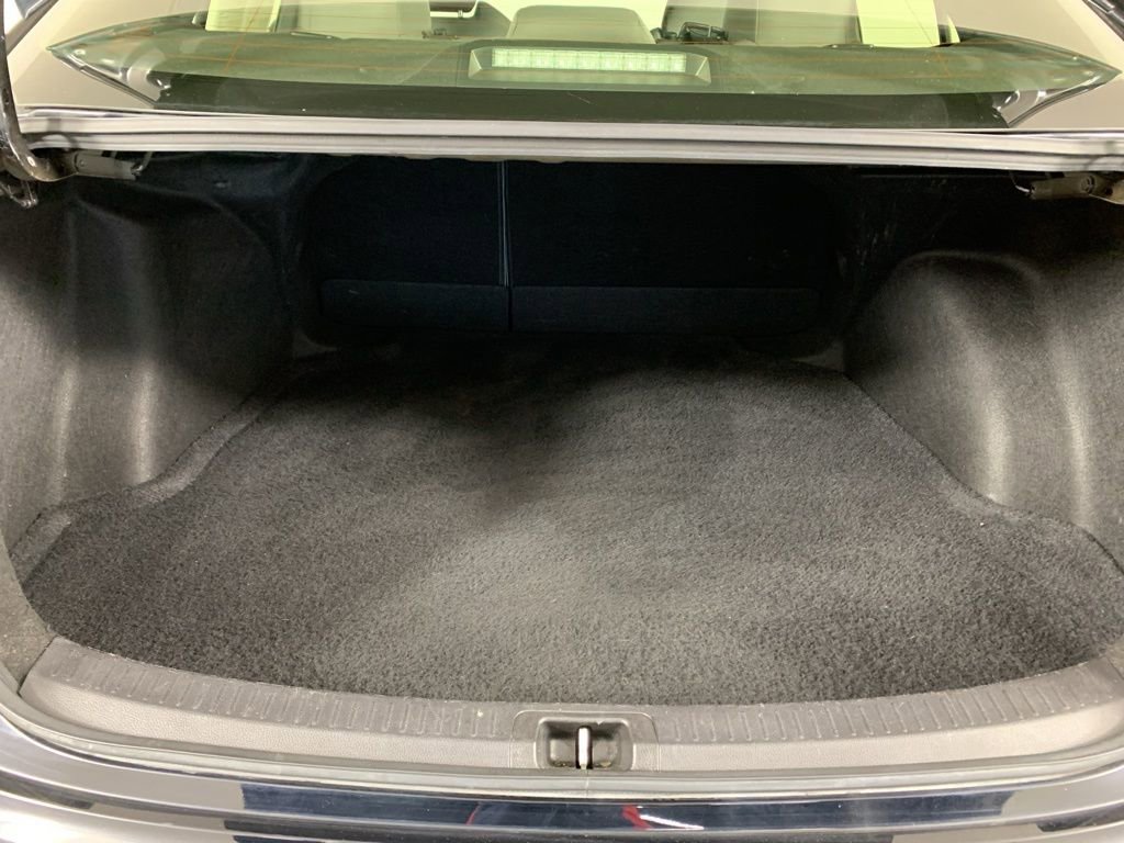 Used 2024 Toyota Corolla SE image 13