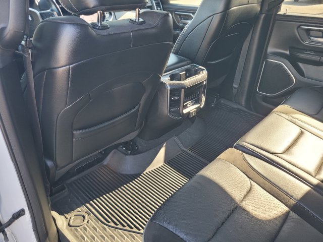Used 2023 RAM 1500 Laramie AWD/4WD image 12