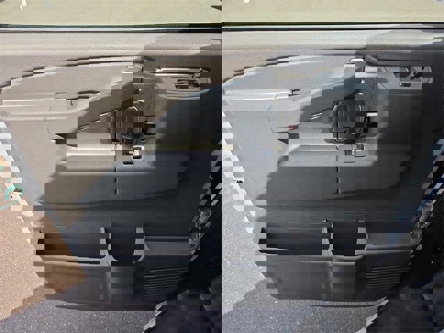 New 2025 Chevrolet Express 2500 w/ Driver Convenience Package image 19