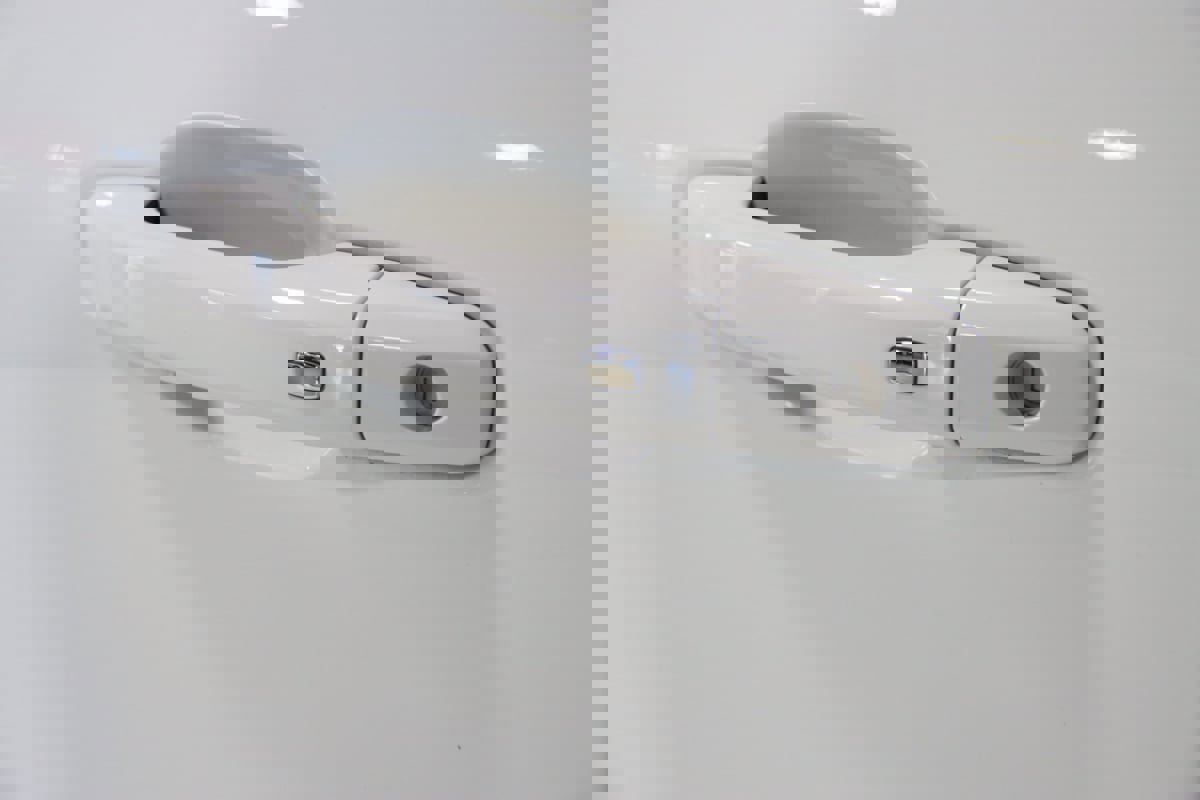 Used 2023 GMC Canyon AT4X image 73