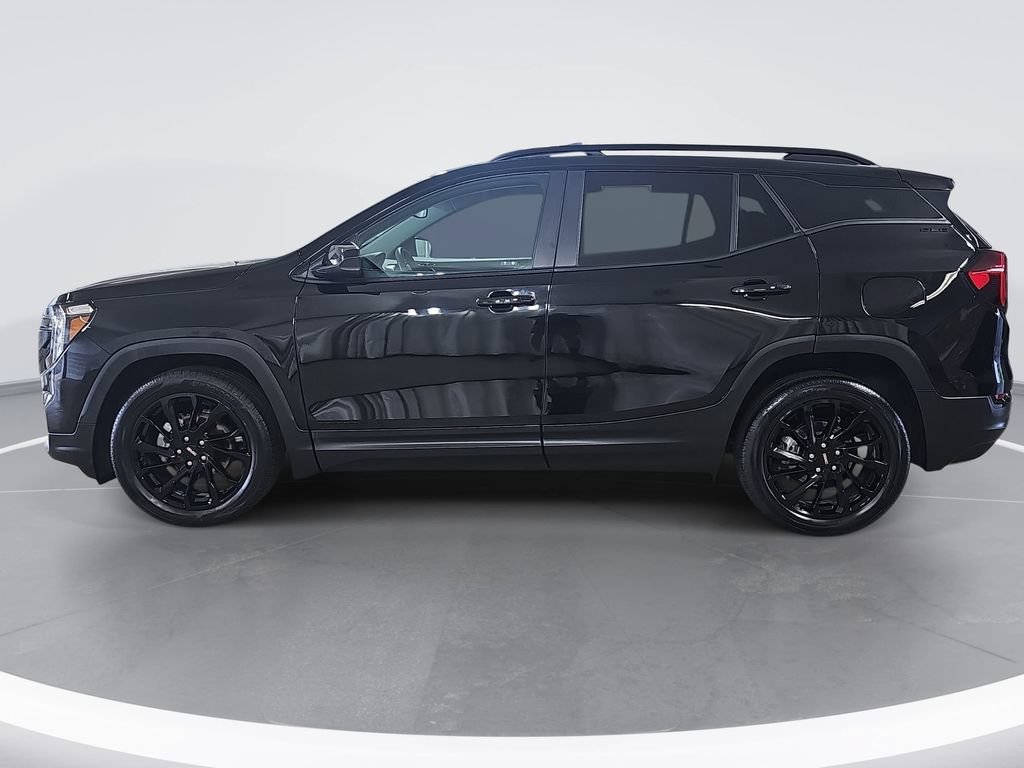 Certified 2023 GMC Terrain SLE w/ Driver Convenience Package FWD image 7