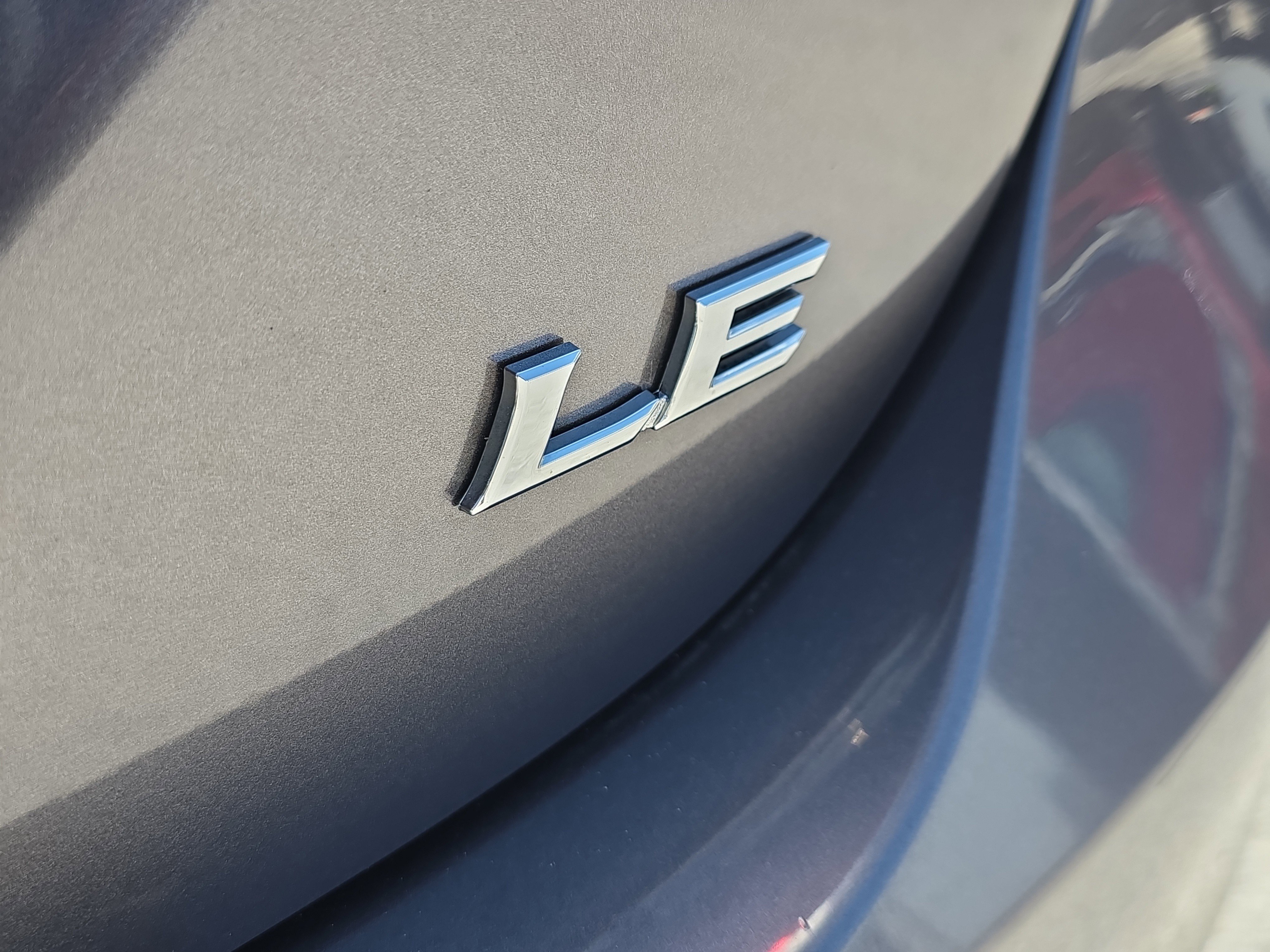 Used 2024 Toyota Camry LE FWD image 10