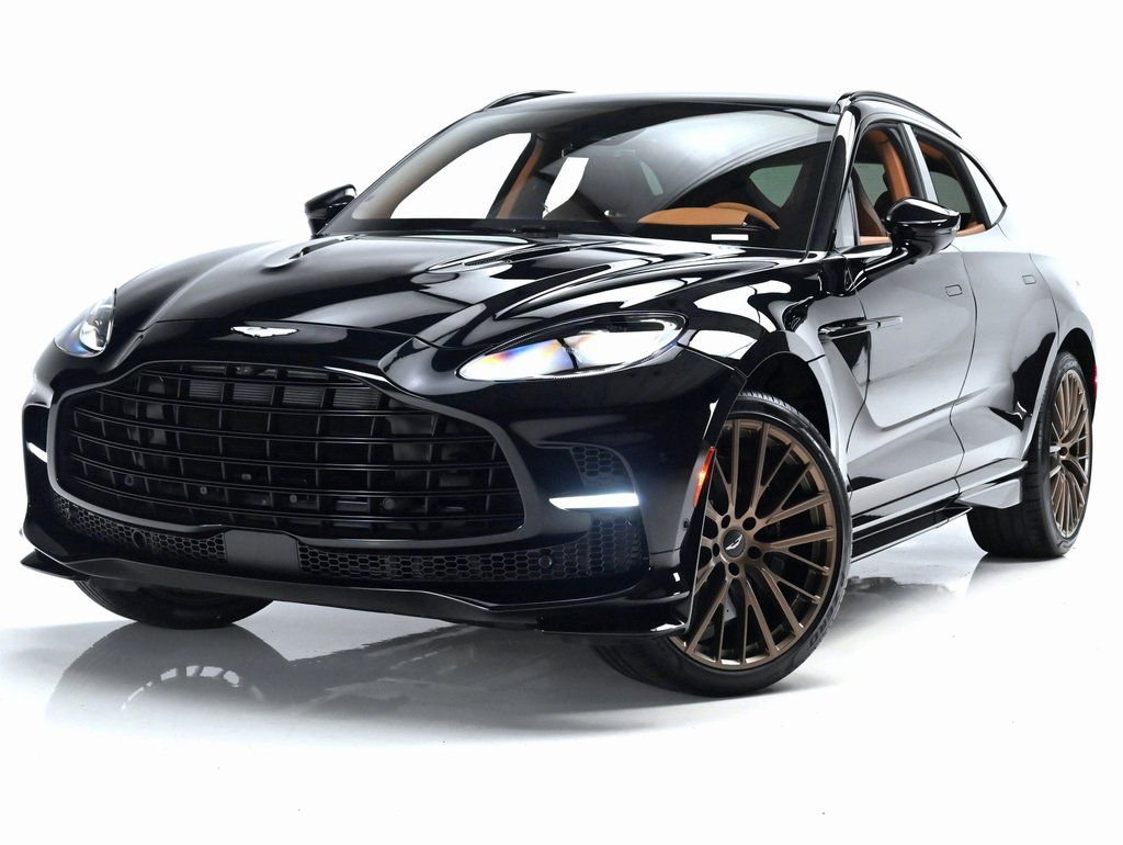 New 2026 Aston Martin DBX 707 image 34
