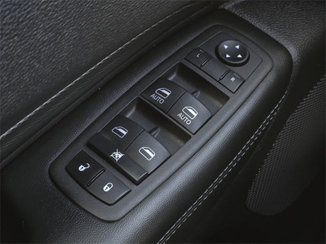 Used 2022 Dodge Durango GT image 25