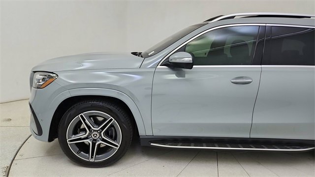 Used 2024 Mercedes-Benz GLS 450 4MATIC image 9