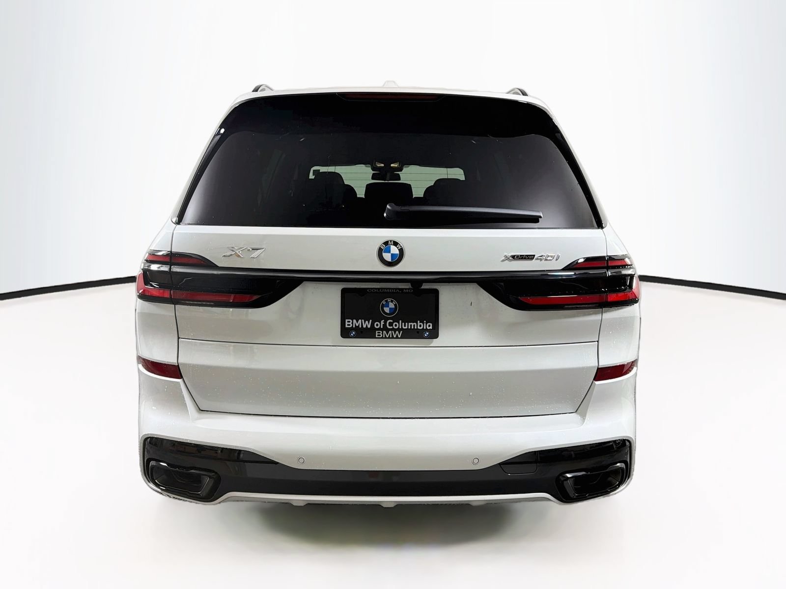 New 2027 BMW X7 xDrive40i w/ M Sport Package AWD/4WD image 6