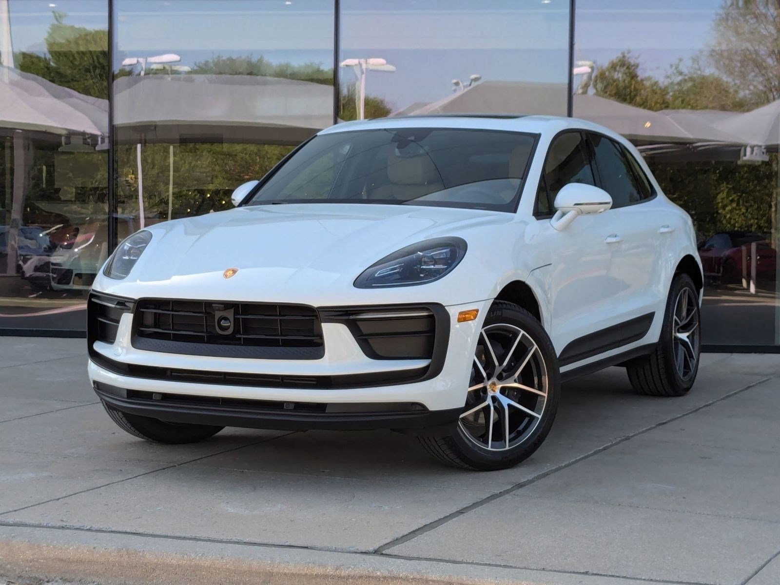 Used 2025 Porsche Macan
