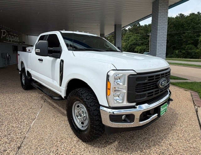 Used 2023 Ford F250 XL w/ XL Off-Road Package AWD/4WD image 1