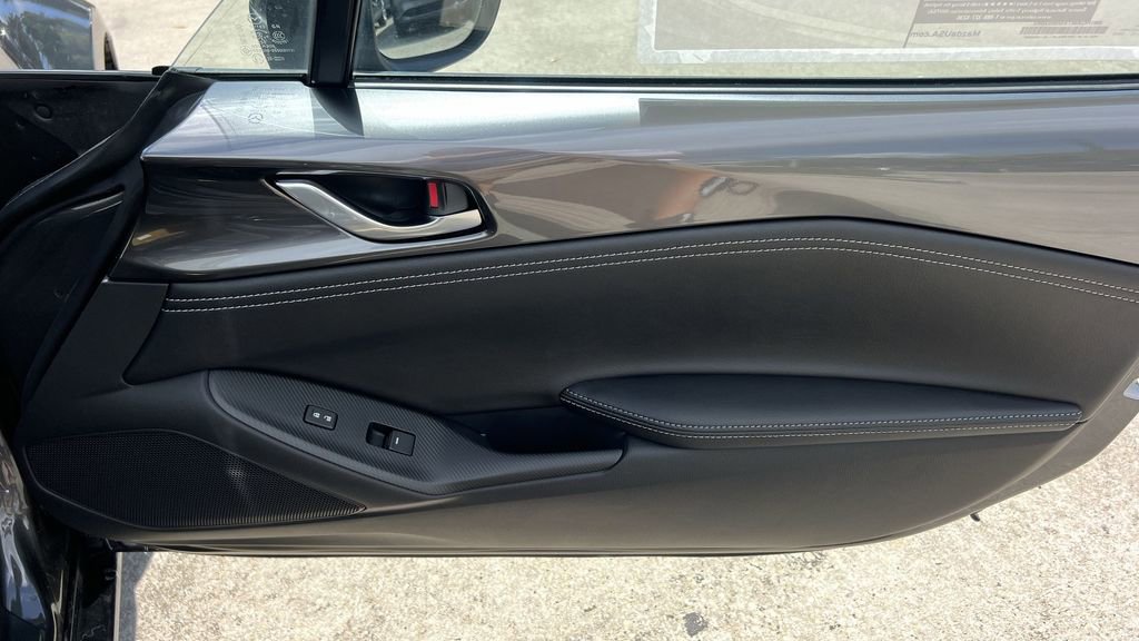 New 2025 MAZDA MX-5 Miata RF Grand Touring RWD image 42