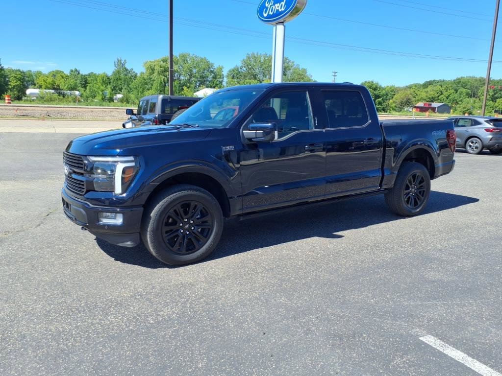 Used 2024 Ford F150 Platinum image 9