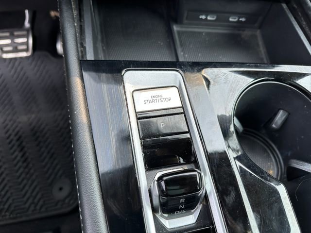 Used 2024 Volkswagen Atlas SEL Premium R-Line image 25