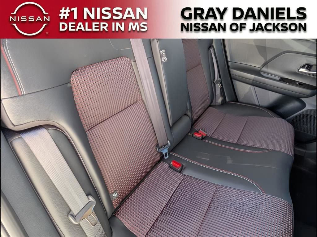 New 2026 Nissan Kicks SR w/ Cold Weather Package image 20