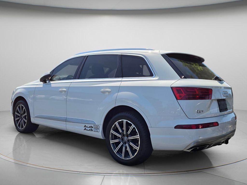 Used 2017 Audi Q7 3.0T Premium Plus w/ Premium Plus Package image 9