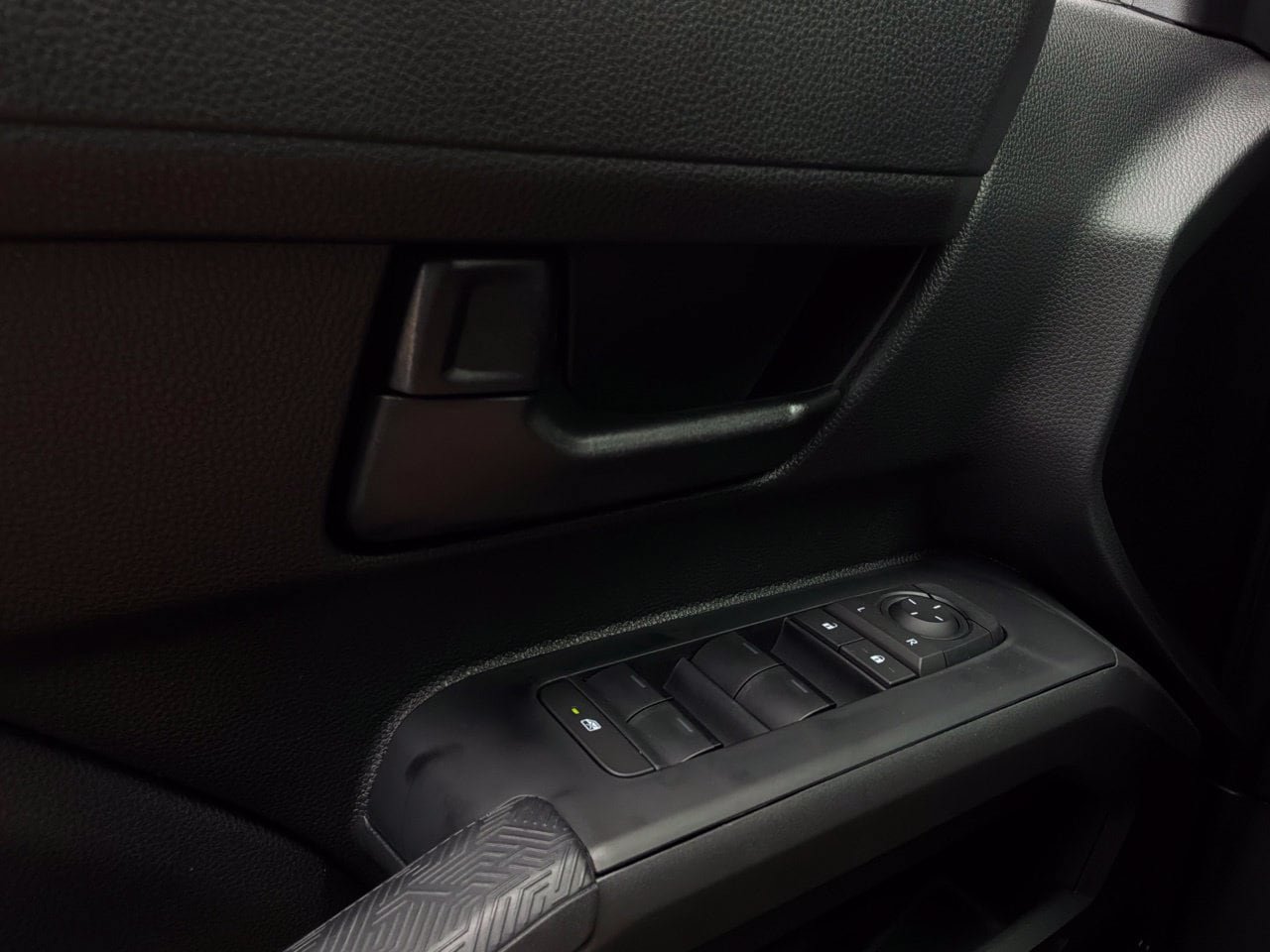 New 2026 Toyota Tacoma SR5 AWD/4WD image 19