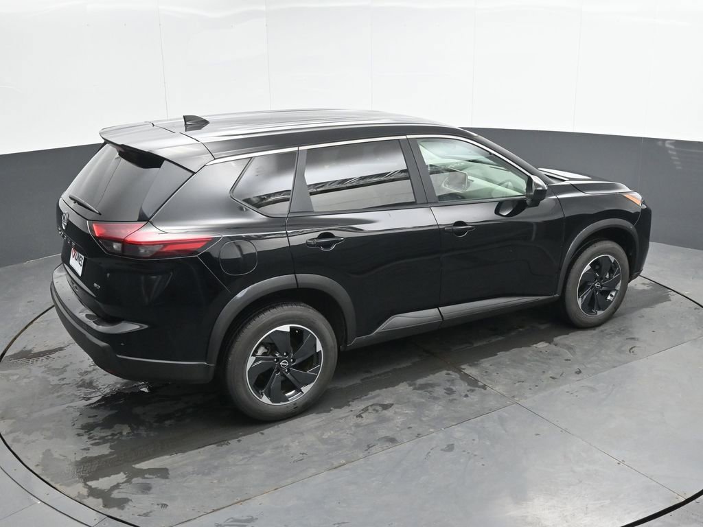 Used 2025 Nissan Rogue SV AWD/4WD image 32