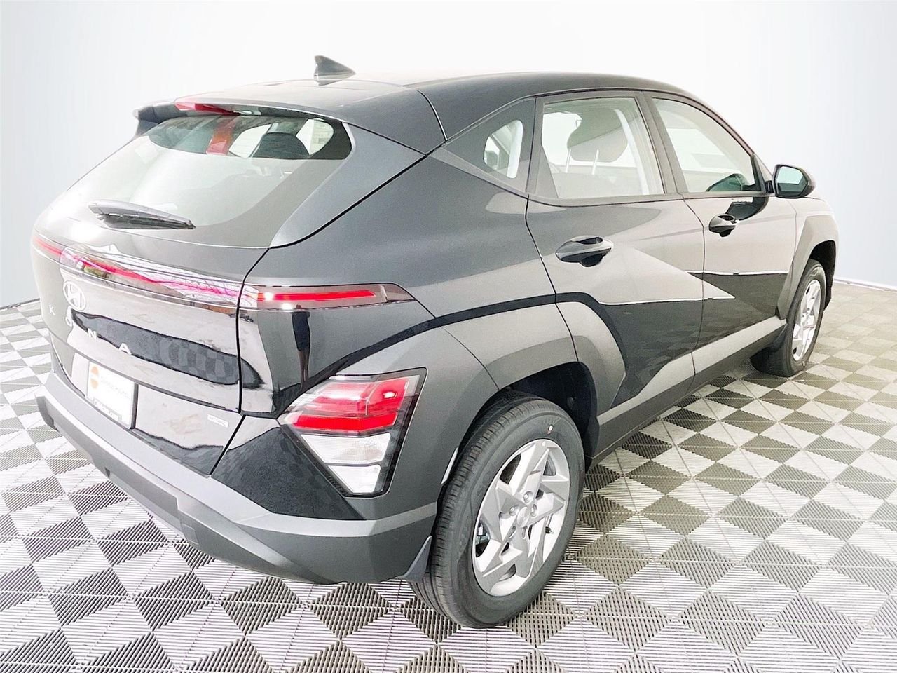 New 2026 Hyundai Kona SE AWD/4WD image 8